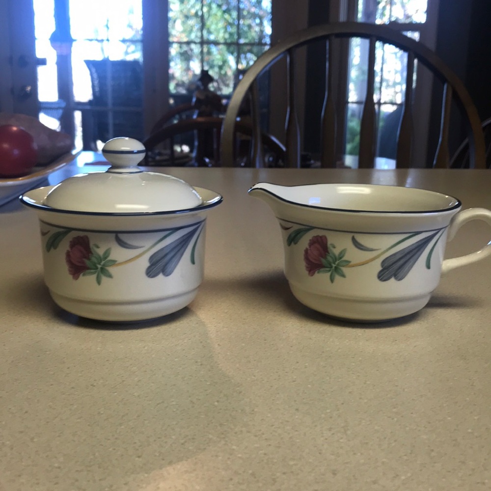 Lennox Poppies on Blue cream and sugar set
